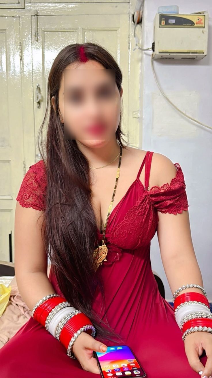 Mature Housewife Escort Bangalore